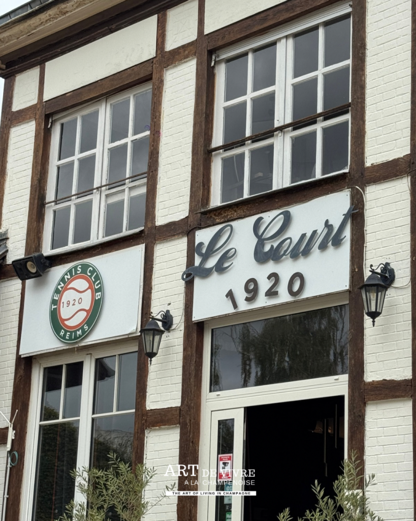 Court 1920 au cœur du Tennis Club de Reims