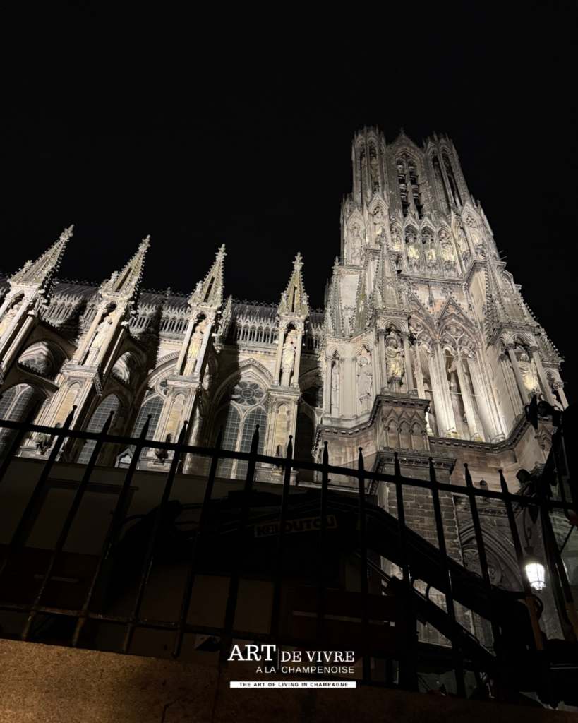 Cathédrale de Reims bynight depuis 13or