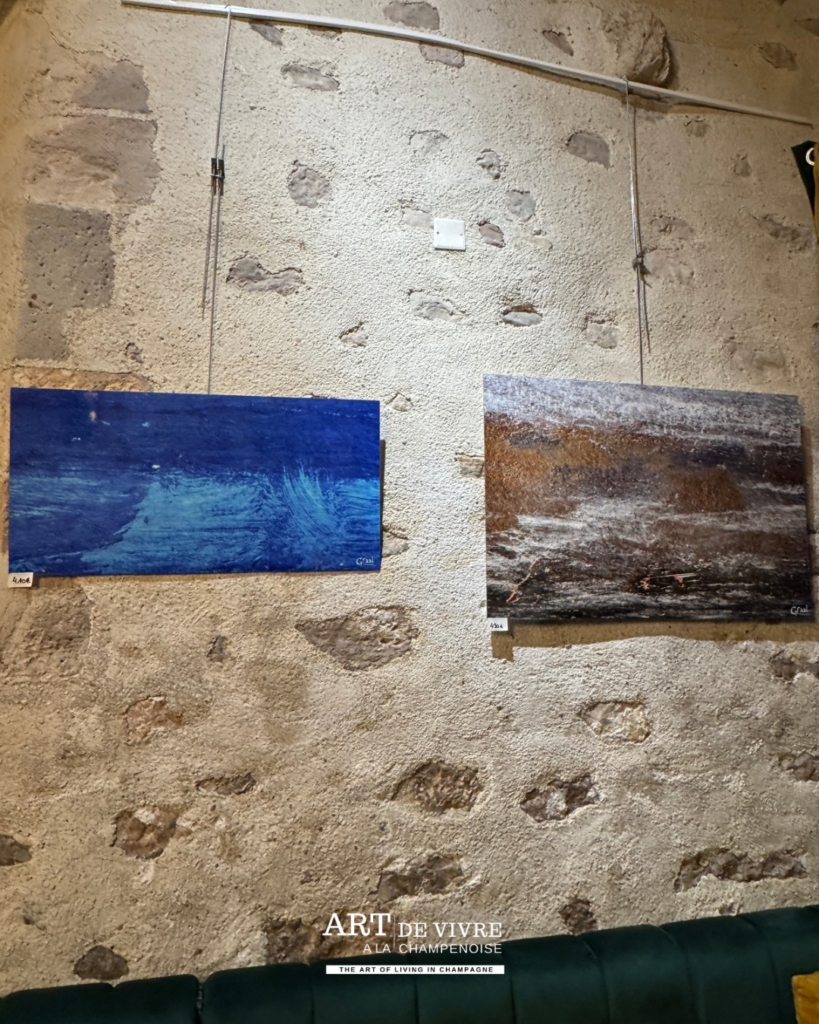 Oeuvres exposées au mur de 13or