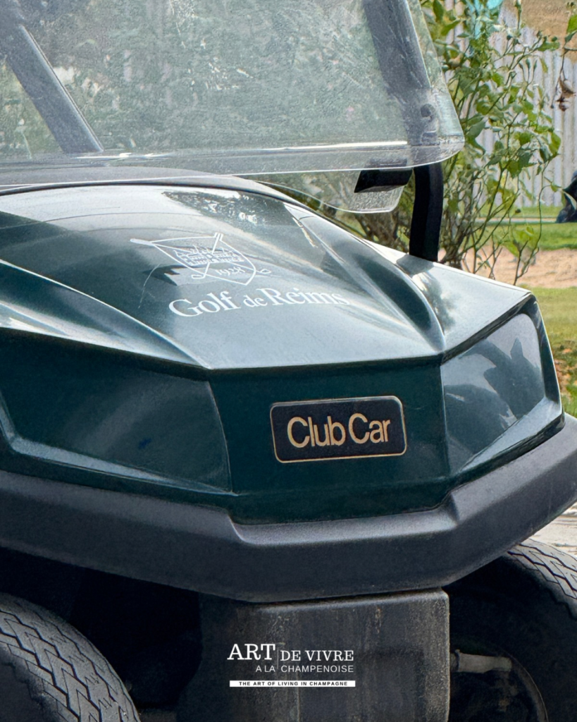 voiturette au Golf de Reims à Gueux