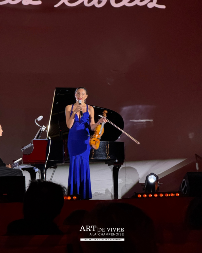 Esther Abrami en concert pour Champagne Tsarine à Reims