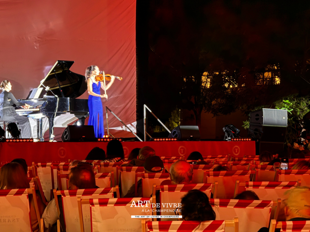 Esther Abrami en concert pour Champagne Tsarine à Reims