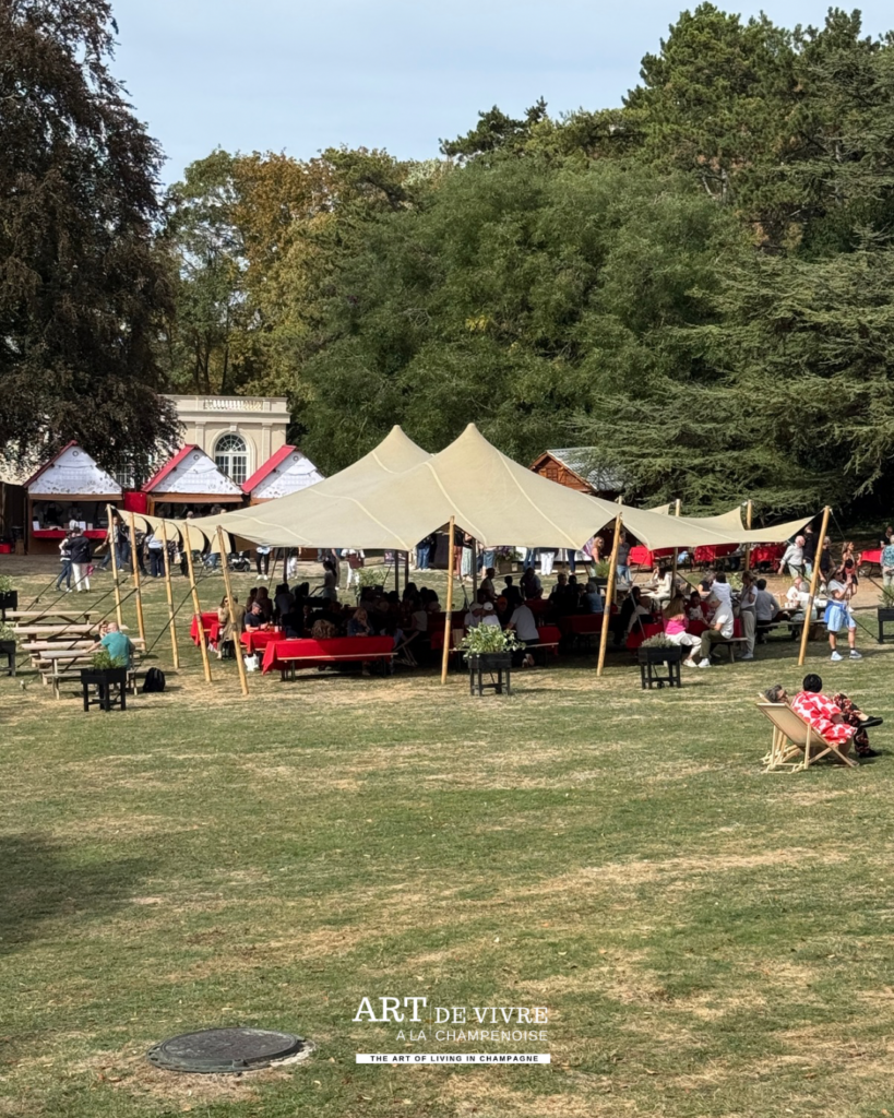 Visiteurs du Marché des Producteurs à Reims