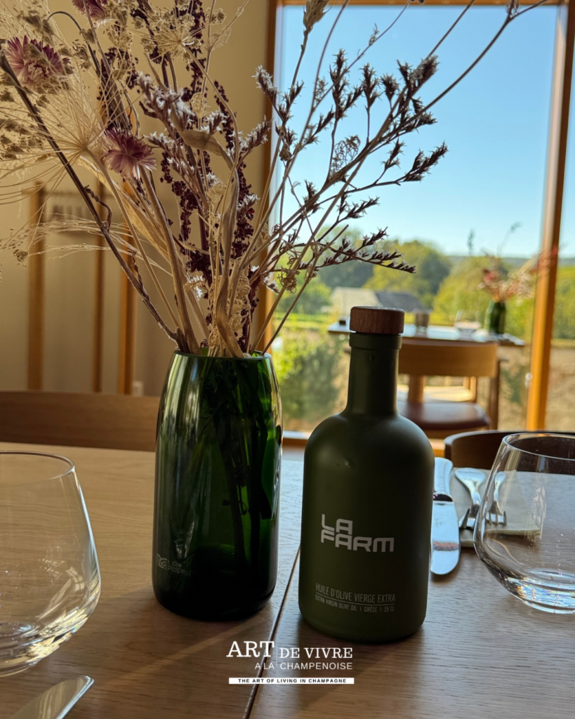 Décoration de table du restaurant La Farm