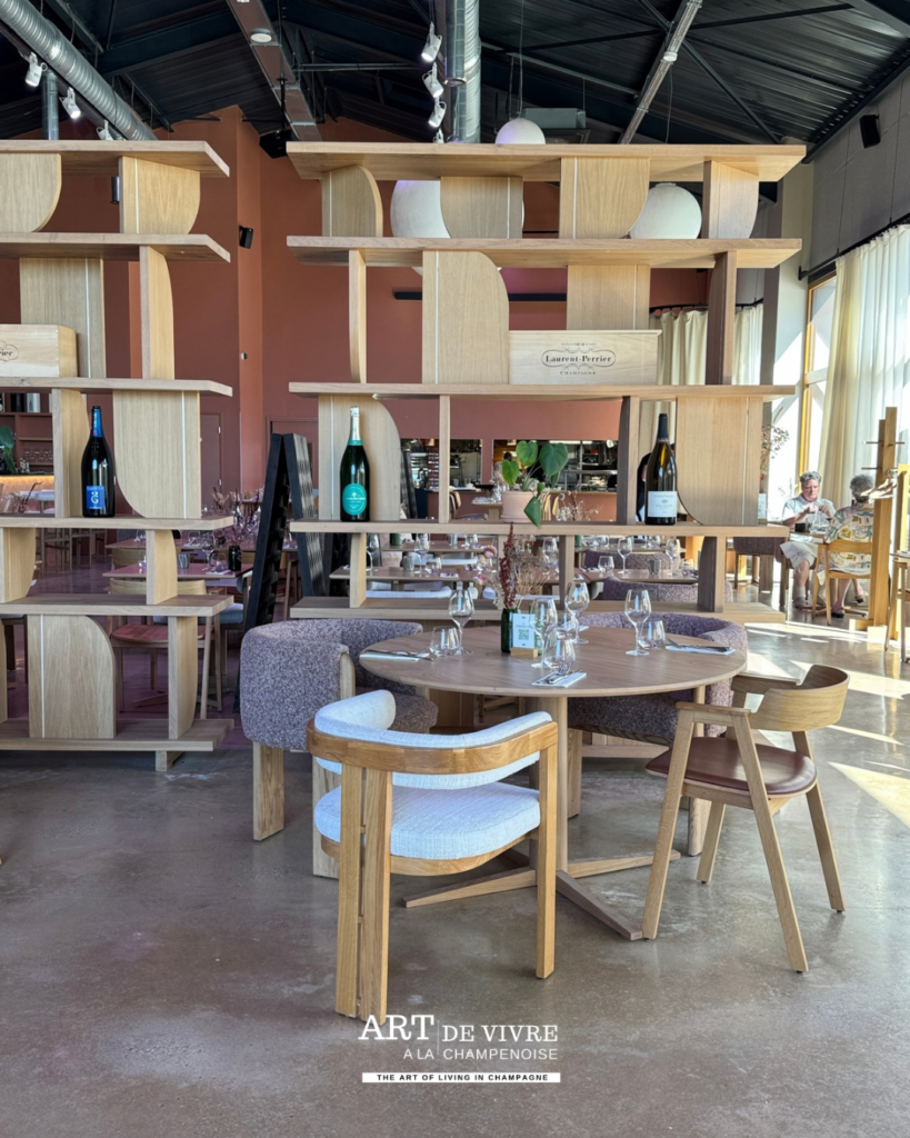 Intérieur du restaurant La Farm