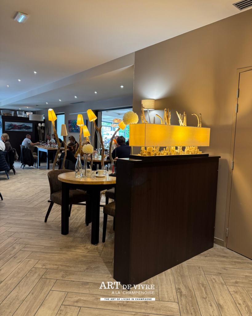 salle du restaurant P’tit Imogien
