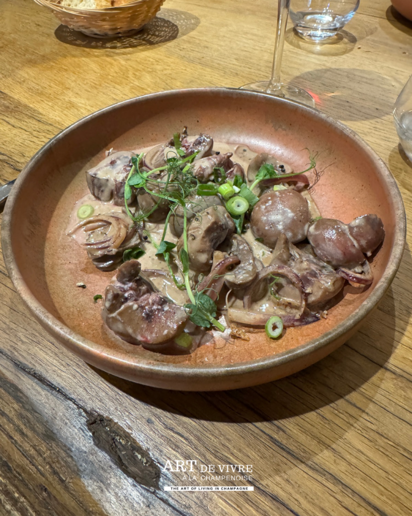 Rognon de veau rôti et penne au restaurant P’tit Imogien