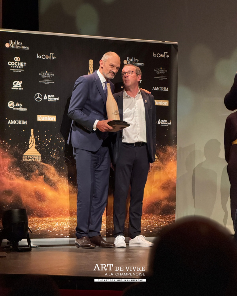 Trophée d'honneur pour Laurent d’Harcourt Pol Roger avec jean-Baptiste Duteurtre